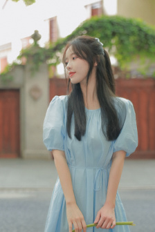 一代女皇绝版看完正版还能看吗